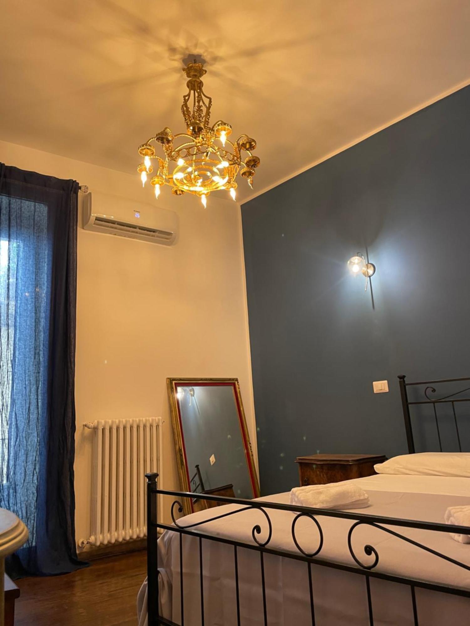 Il Serafino Holiday Suites باري المظهر الخارجي الصورة