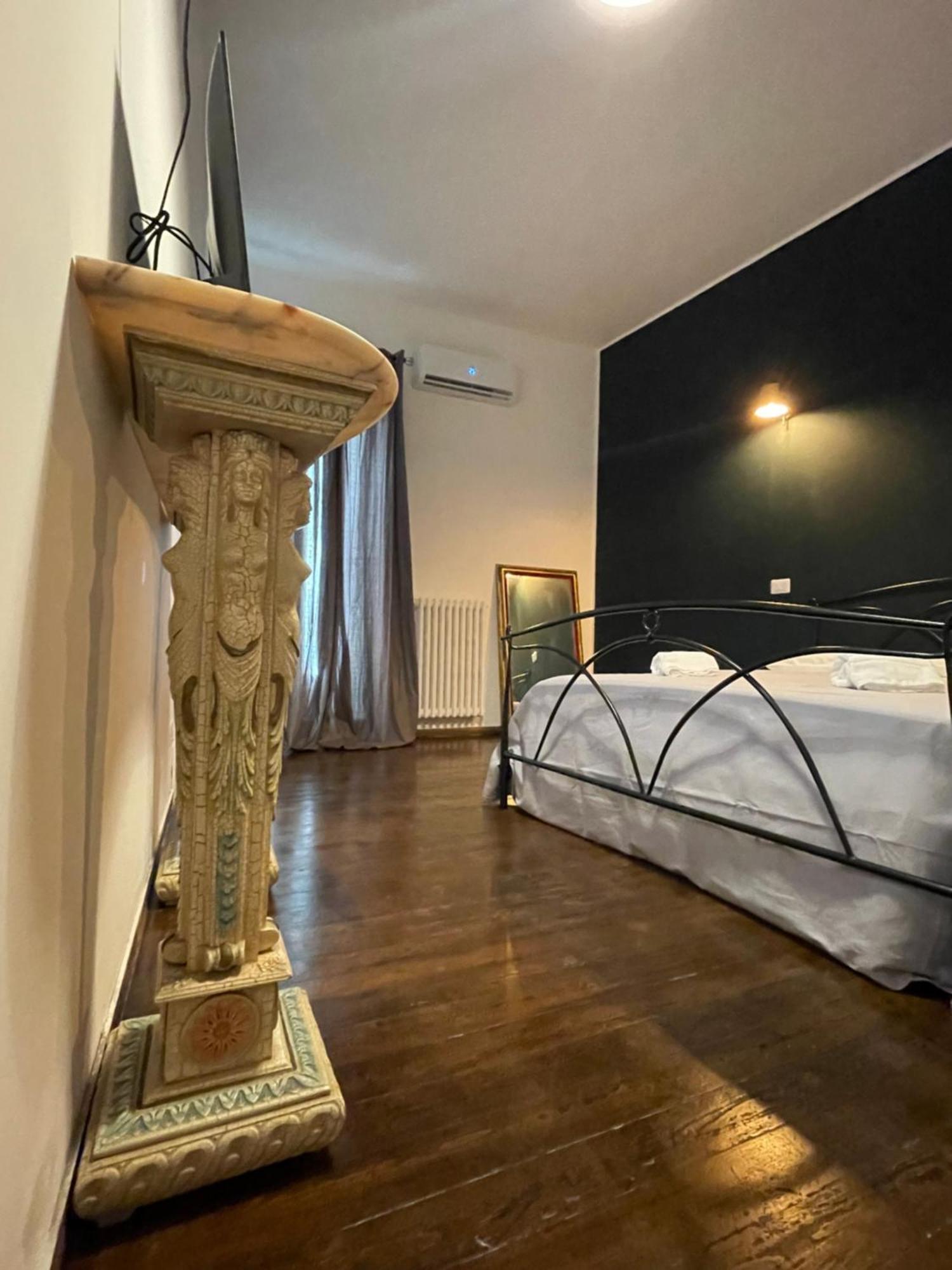Il Serafino Holiday Suites باري المظهر الخارجي الصورة