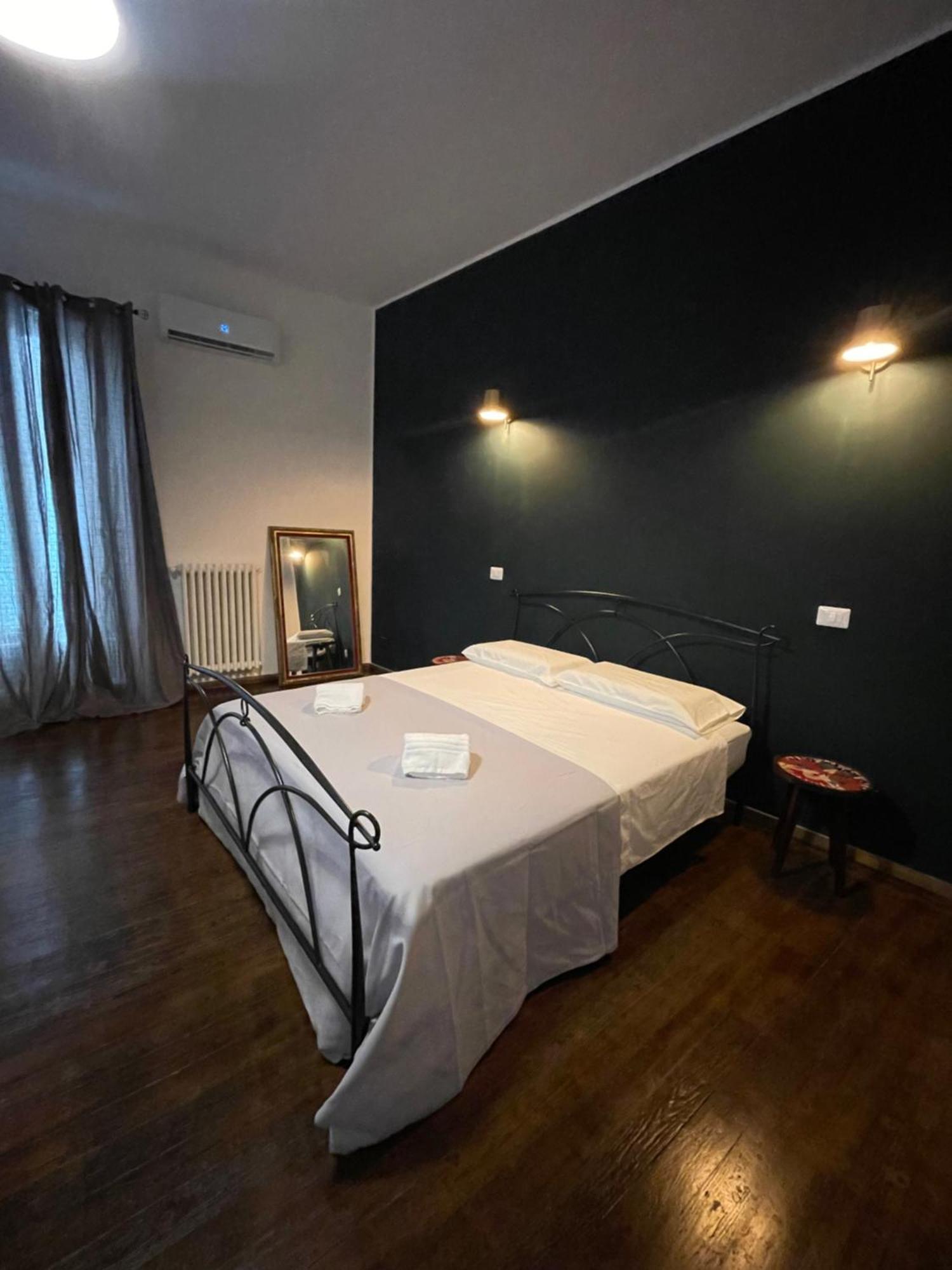 Il Serafino Holiday Suites باري المظهر الخارجي الصورة