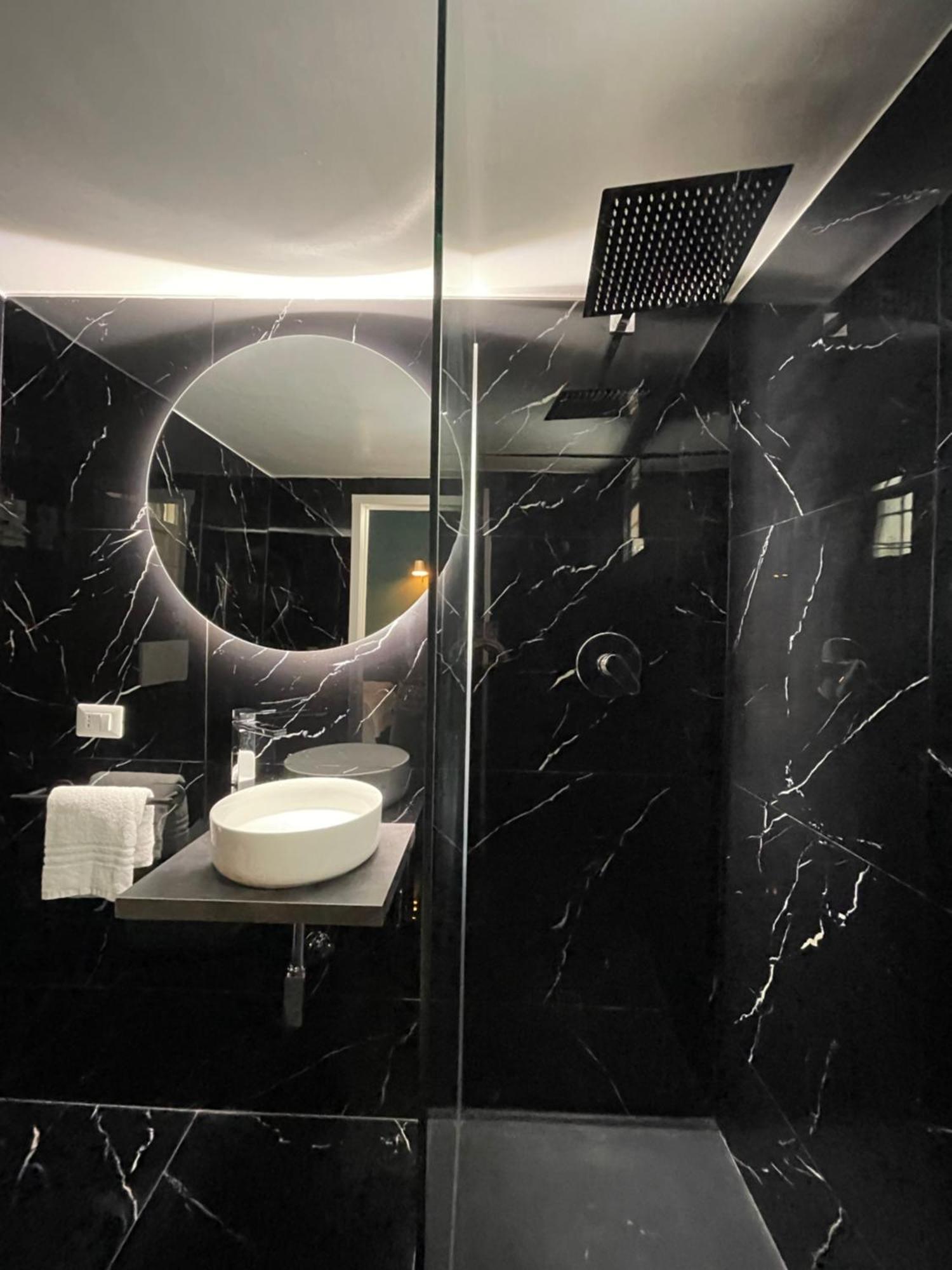Il Serafino Holiday Suites باري المظهر الخارجي الصورة